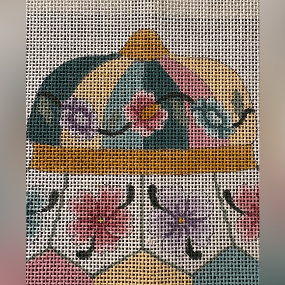 Large Ginger Jar Vase Handpainted Needlepoint Canvas Rosalie Peters 13 mesh - Picture 3 of 8